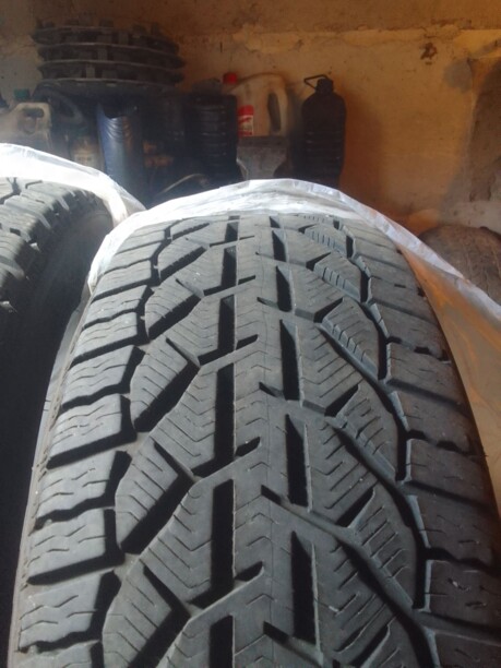 Легковые шины Tigar winter 225/55 R16 4 шт.