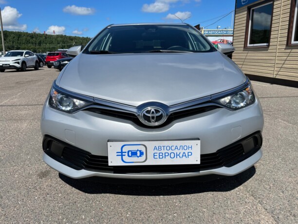 Toyota Auris II (E180) · Рестайлинг, 2018 г.
