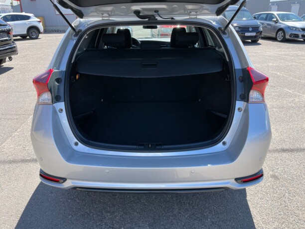 Toyota Auris II (E180) · Рестайлинг, 2018 г.
