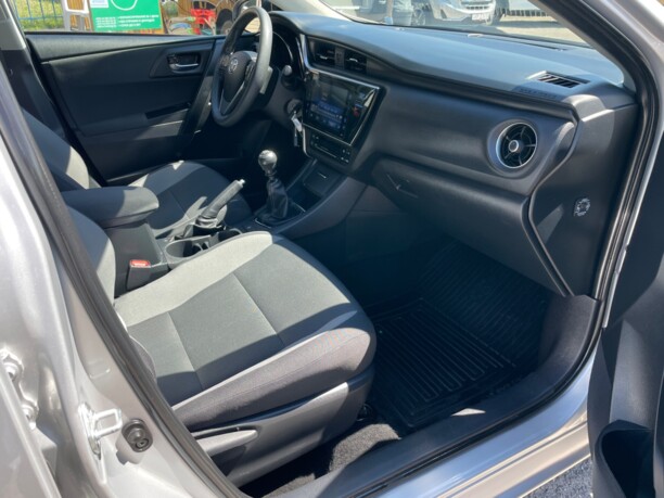 Toyota Auris II (E180) · Рестайлинг, 2018 г.