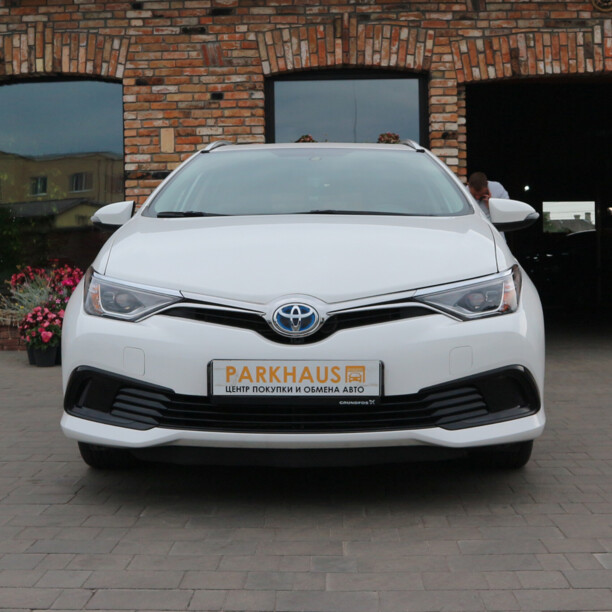 Toyota Auris II (E180) · Рестайлинг, 2018 г.