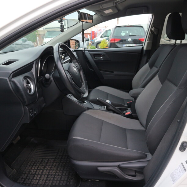 Toyota Auris II (E180) · Рестайлинг, 2018 г.