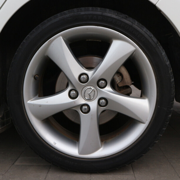 Toyota Auris II (E180) · Рестайлинг, 2018 г.