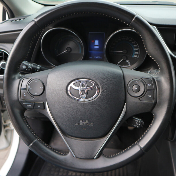 Toyota Auris II (E180) · Рестайлинг, 2018 г.