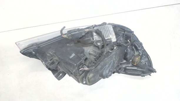 Фара передняя для Volvo S60 II 2010 - 2013