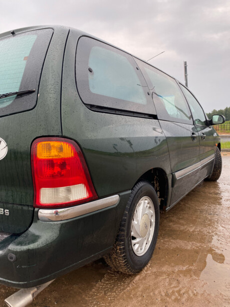 Ford Windstar II, 7 мест, 1999 г.