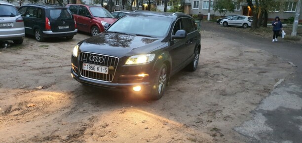 Audi Q7 4L, 7 мест, 2006 г.