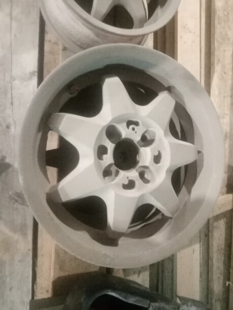 Momo 7x15 4x114.3 4 шт.