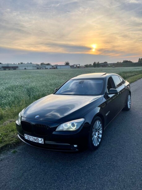 BMW 7 серия F01, F04, 2009 г.