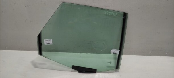 Боковое стекло для Audi 80 B4 1991 - 1996