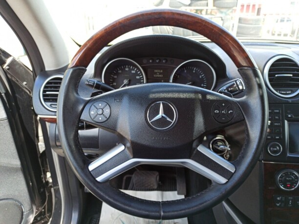 Mercedes-Benz GL-Класс X164, 7 мест, 2009 г.