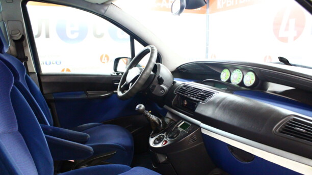 Fiat Ulysse II, 7 мест, 2003 г.
