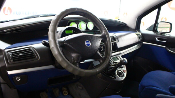Fiat Ulysse II, 7 мест, 2003 г.