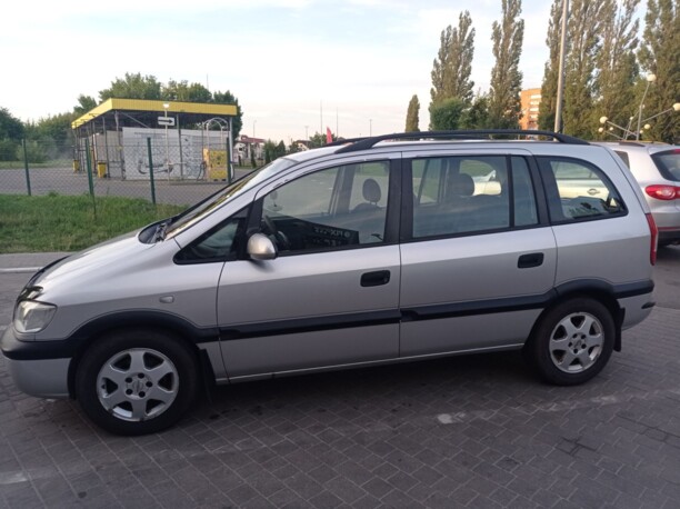 Opel Zafira A · Рестайлинг, 7 мест, 2003 г.