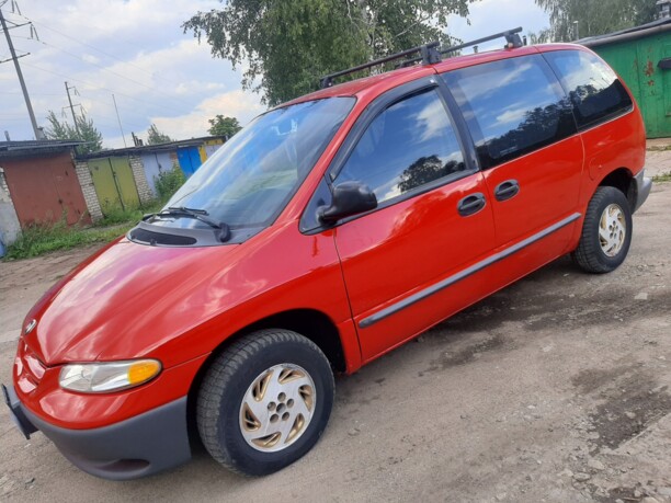 Dodge Caravan III, 7 мест, 2000 г.