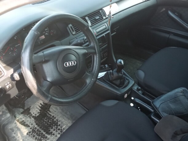 Audi A6 C5, 1998 г.