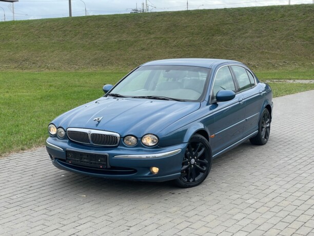 Jaguar X-Type, 2001 г.