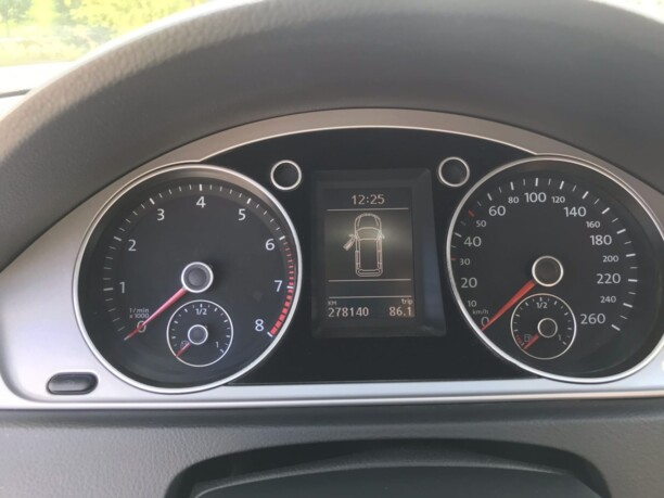 Volkswagen Passat B7, 2011 г.