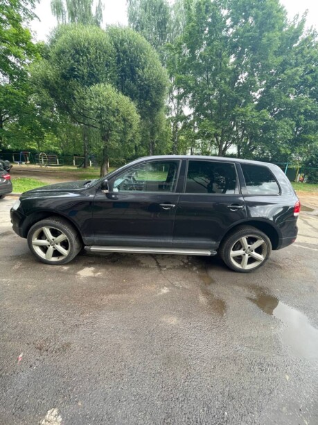 Volkswagen Touareg I, 2004 г.