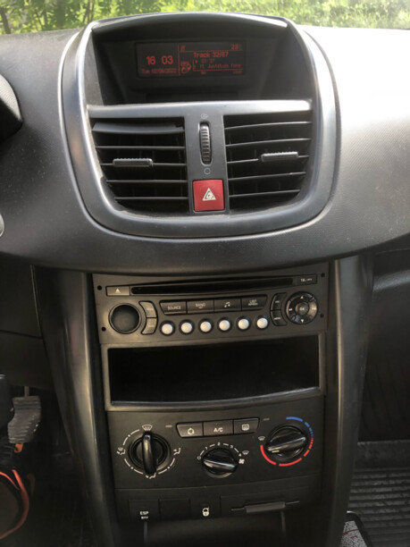 Peugeot 207 I · Рестайлинг, 2009 г.
