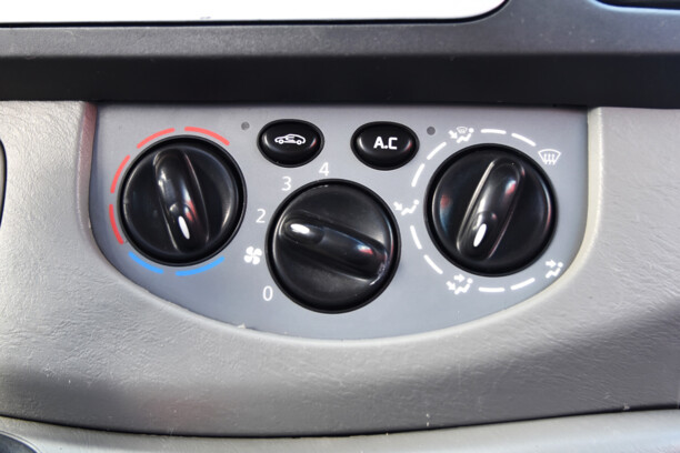 Renault Trafic II · Рестайлинг, 2012 г.
