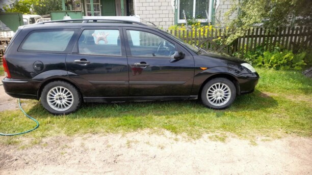 Ford Focus I · Рестайлинг, 2002 г.
