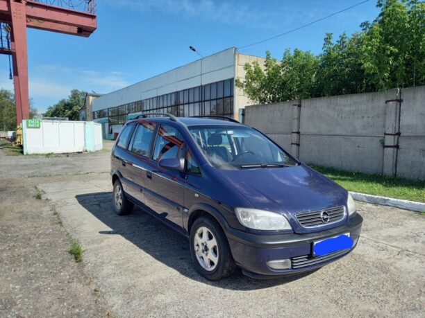 Opel Zafira A, 7 мест, 2001 г.