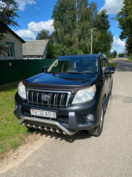 Toyota Land Cruiser Prado J150, 7 мест, 2011 г.