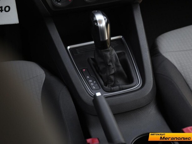 Volkswagen Jetta VI · Рестайлинг, 2017 г.
