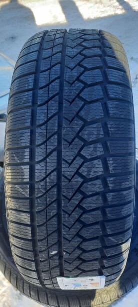 Легковые шины Goodride Zuper Snow Z-507 225/55 R16 4 шт.
