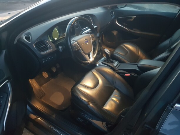Volvo V40 II, 2013 г.