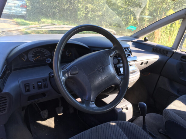 Toyota Previa I (XR10, XR20), 7 мест, 1996 г.