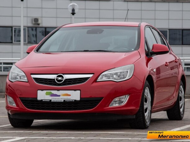 Opel Astra J, 2011 г.