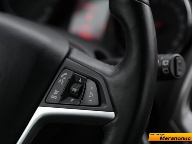 Opel Astra J, 2011 г.