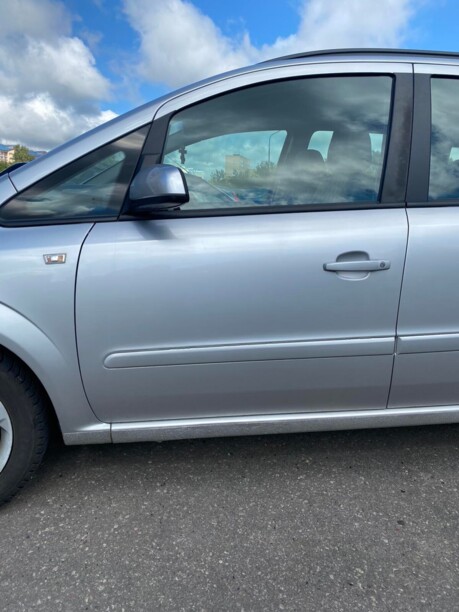 Opel Zafira B, 7 мест, 2007 г.