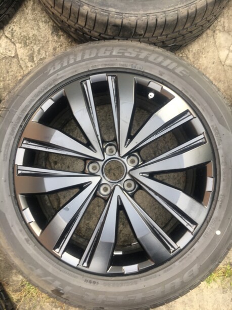VW Amarok 8x20 5x120 4 шт.