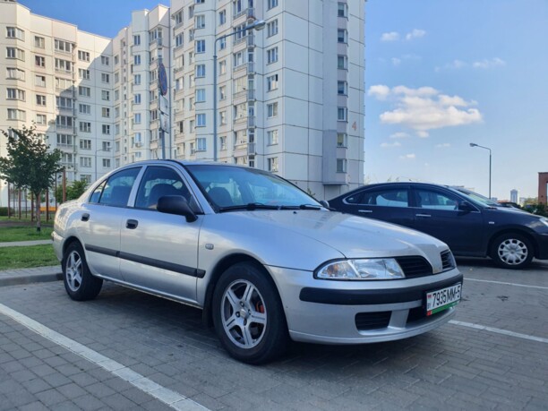 Mitsubishi Carisma I · Рестайлинг, 2001 г.