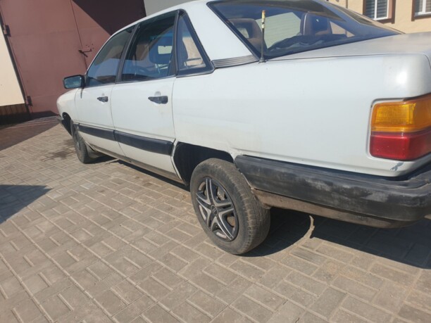 Audi 100 С3, 1983 г.