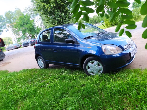Toyota Yaris I (P1), 2001 г.