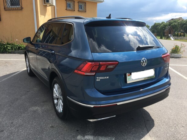Volkswagen Tiguan II, 7 мест, 2018 г.