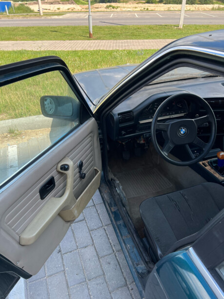BMW 3 серия E30, 1984 г.
