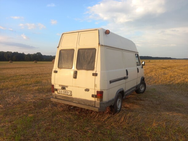 Peugeot J5, 1990 г.
