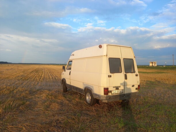 Peugeot J5, 1990 г.