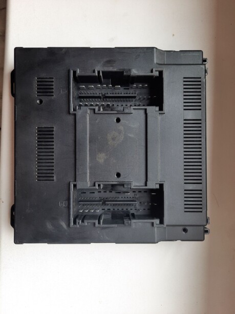 Блок управления BCM (Body Control Module) для Skoda Fabia 5J · Рестайлинг 2010 - 2015