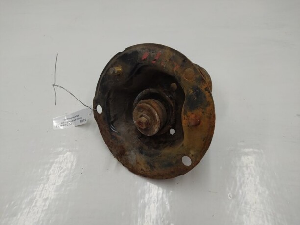 Опора переднего амортизатора для Nissan Primera P11 1996 - 1999