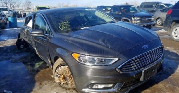 Весь автомобиль на запчасти для Ford Fusion USA II · Рестайлинг 2016 - ...