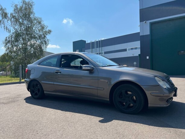 Mercedes-Benz C-Класс W203, S203, CL203, 2003 г.