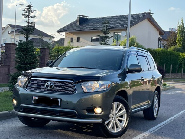 Toyota Highlander II (XU40), 7 мест, 2009 г.