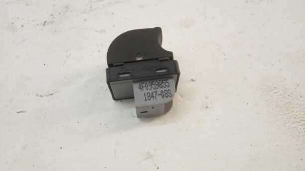 Кнопка стеклоподъемника для Audi A3 8P 2003-2005