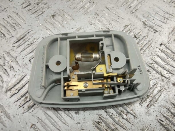 Плафон для Mitsubishi Colt V 1995-2003